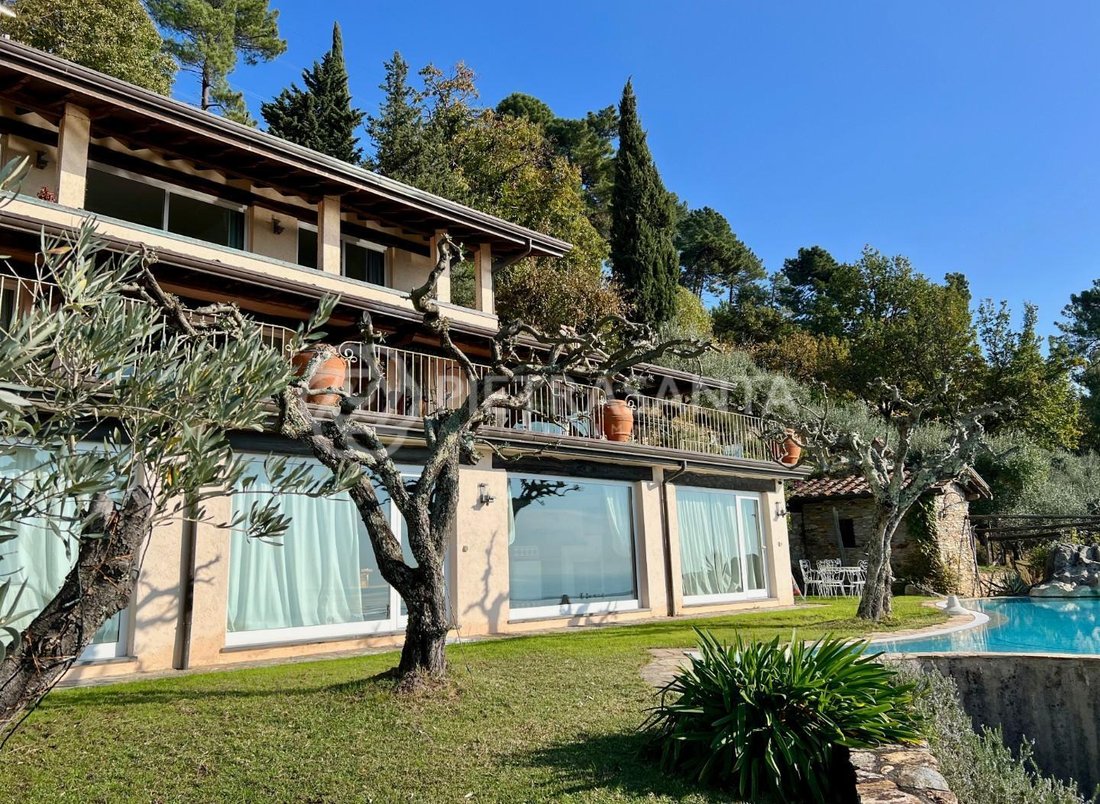 Country House in Pietrasanta, Tuscany, Italy 3 - 18561666