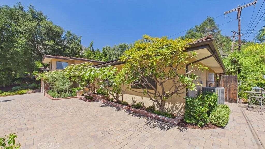 House in Sierra Madre, California, United States 5 - 18254310
