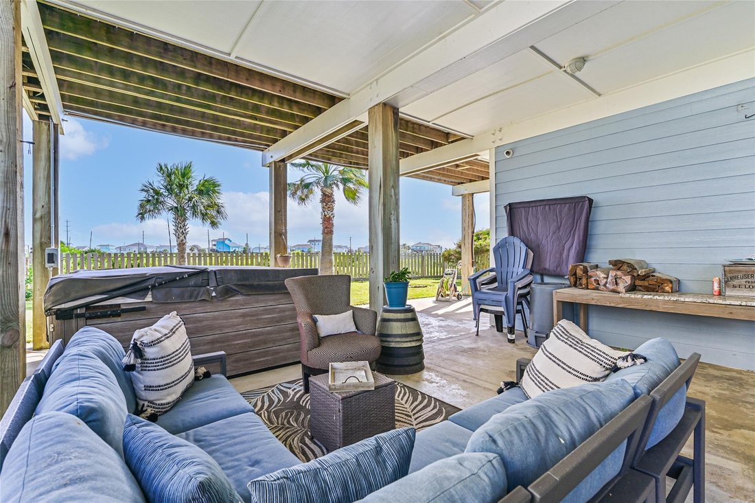House in Galveston, Texas, United States 4 - 18562987