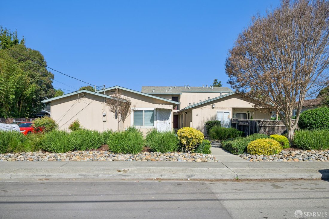 Hayward, California, United States 2 - 18561047