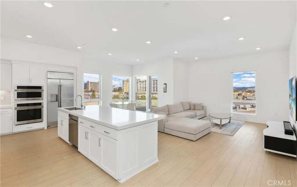 Condo in Irvine, California, United States 4 - 17074902