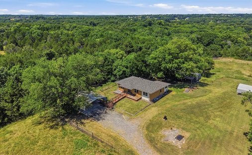 Land in Bells, Texas, United States 1