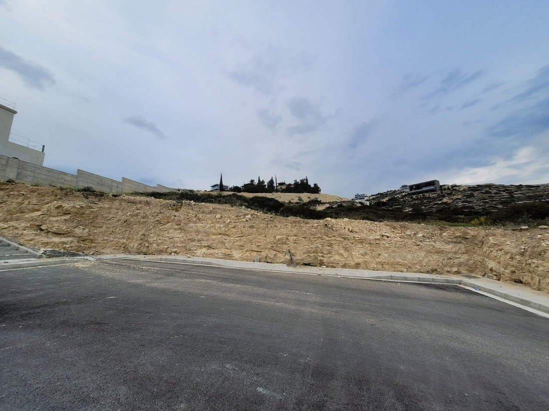 Land in Agios Tychon, Limassol, Cyprus 5 - 14688883