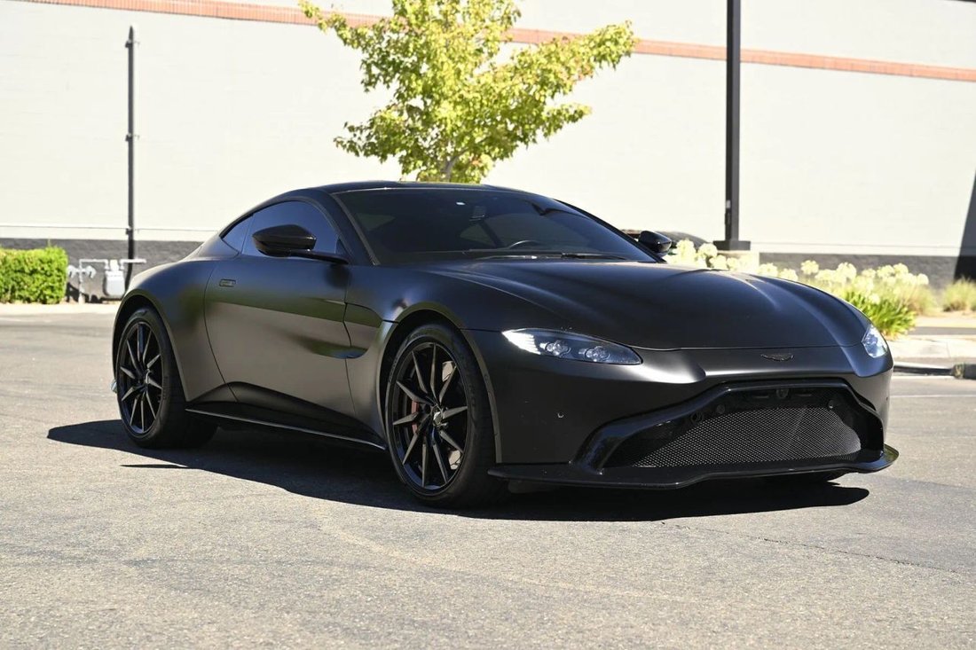 Coupe in Sacramento, CA, United States 1 - 18563665