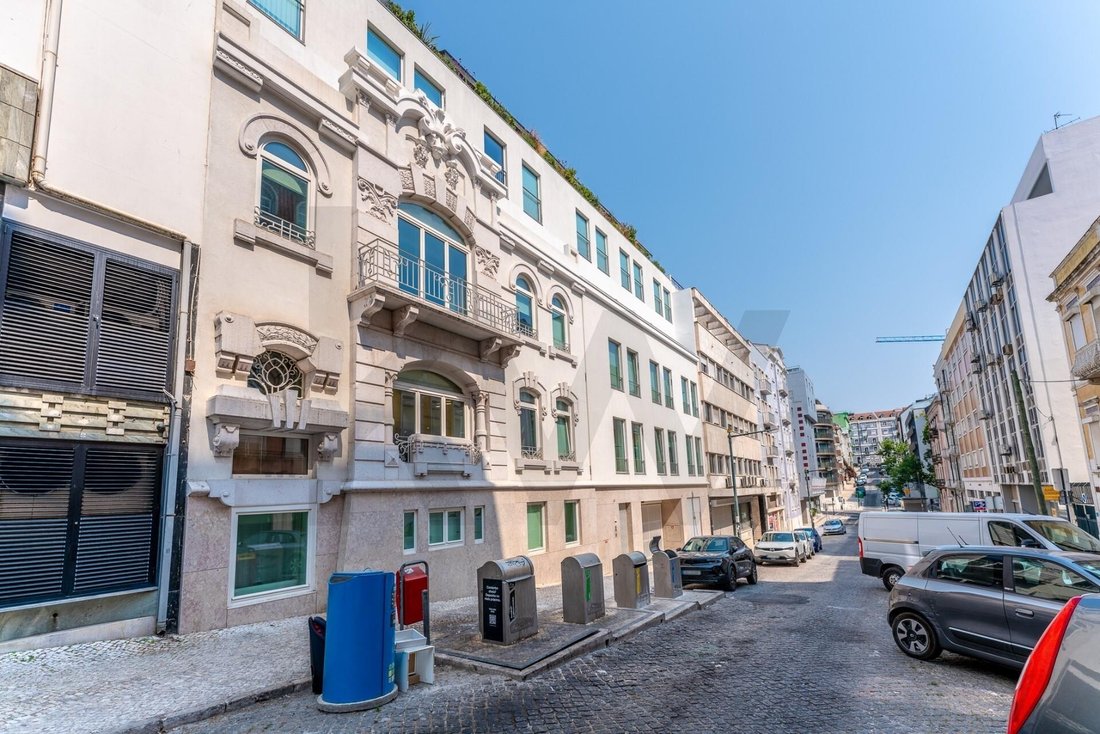 Apartment in Santo Antonio, Lisbon, Portugal 3 - 18532429
