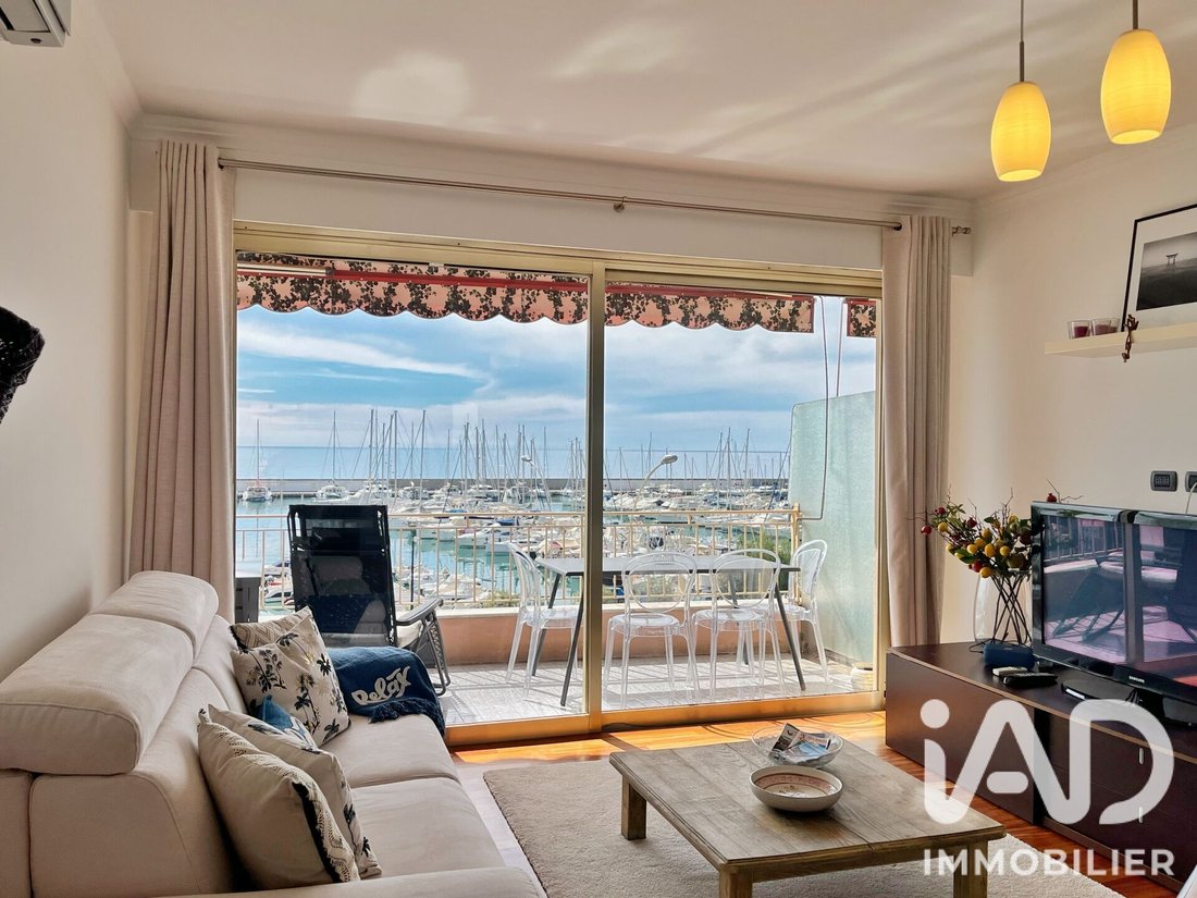 Apartment in Menton, Provence-Alpes-Côte d'Azur, France 1 - 18567709