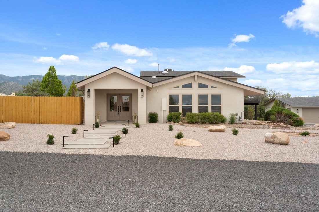 House in Albuquerque, New Mexico, United States 2 - 18558065