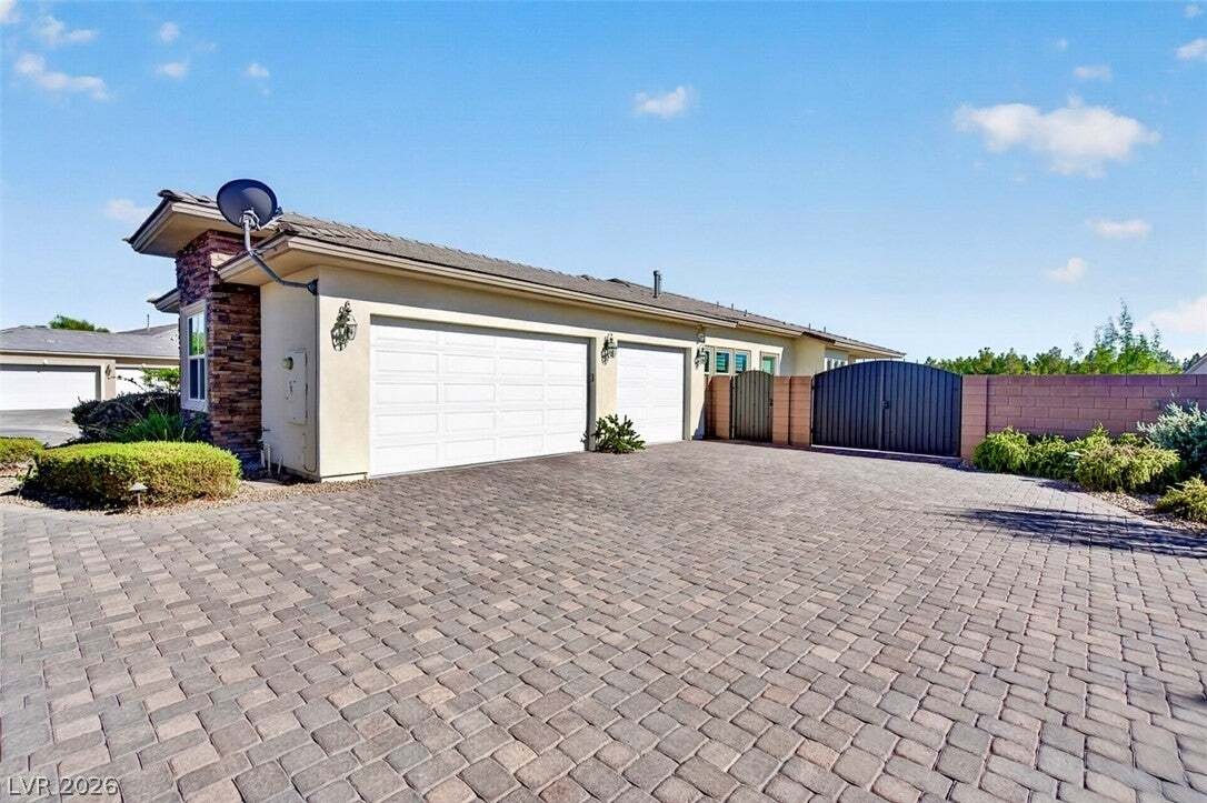 House in Las Vegas, Nevada, United States 5 - 18565079