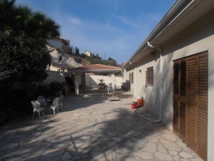 Bungalow in Foinikaria, Limassol, Cyprus 4 - 13004823