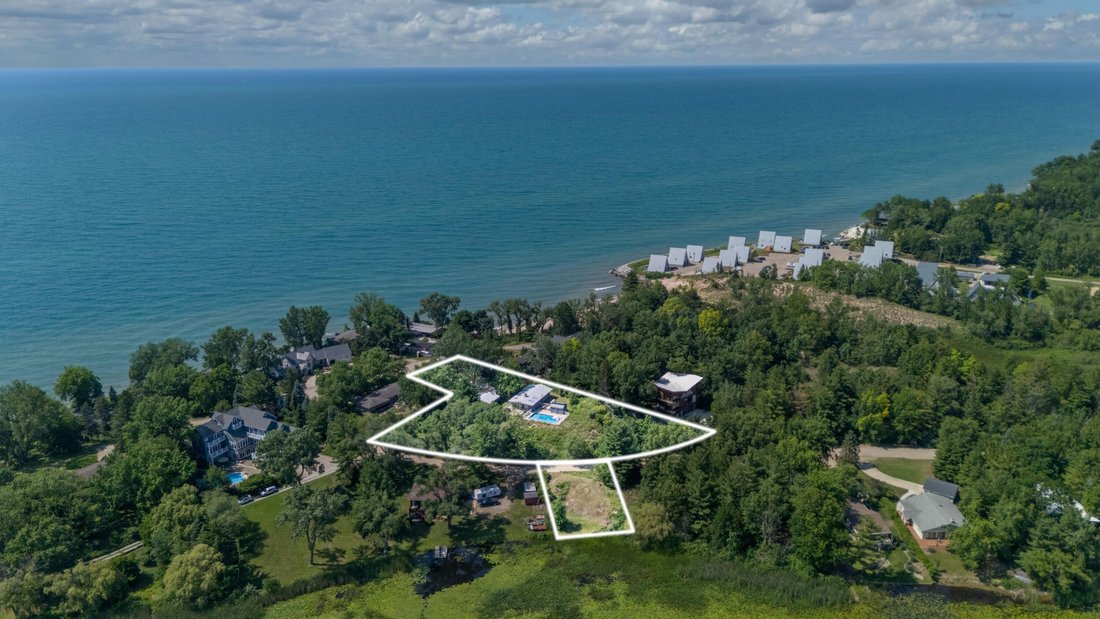 House in Stevensville, Michigan, United States 3 - 18400376
