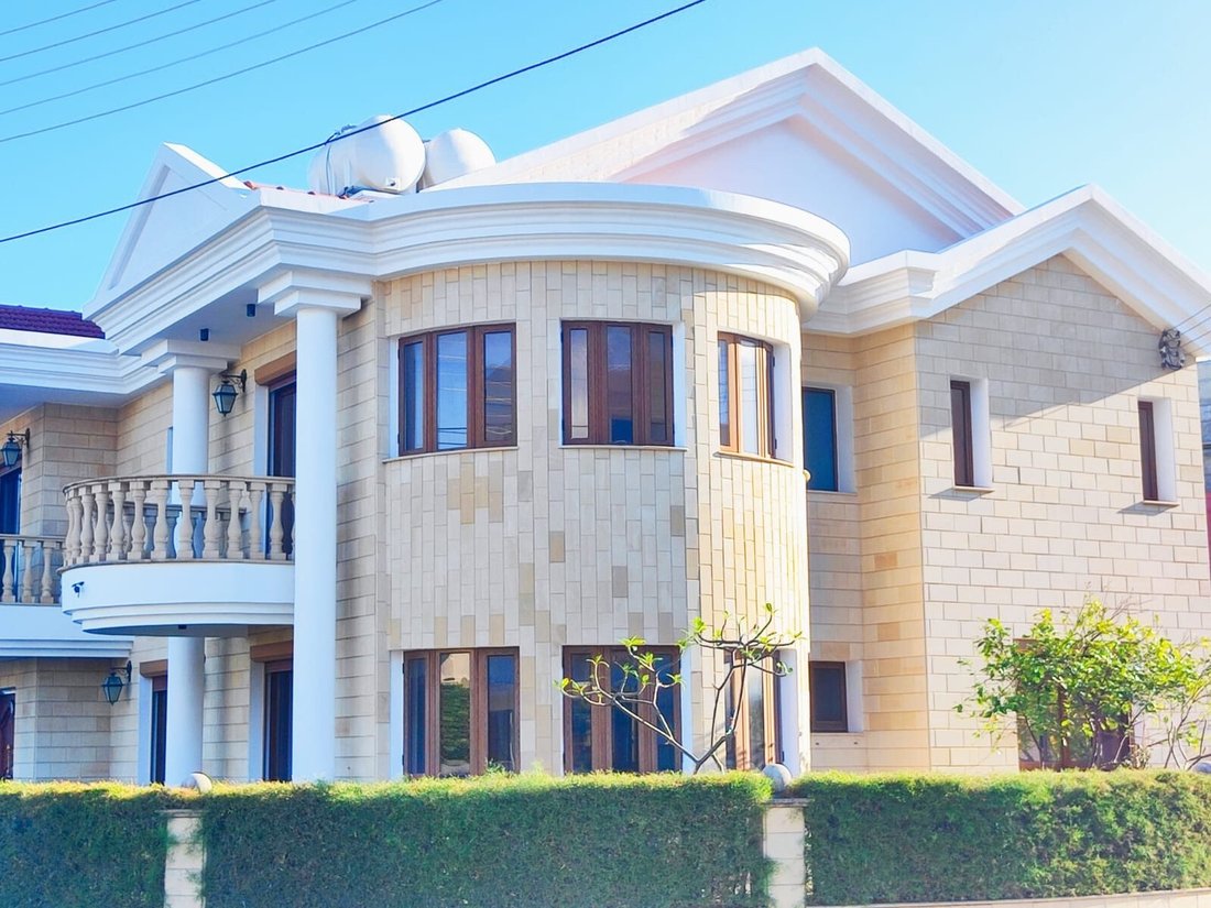 Villa in Germasogeia, Limassol, Cyprus 1 - 14404096