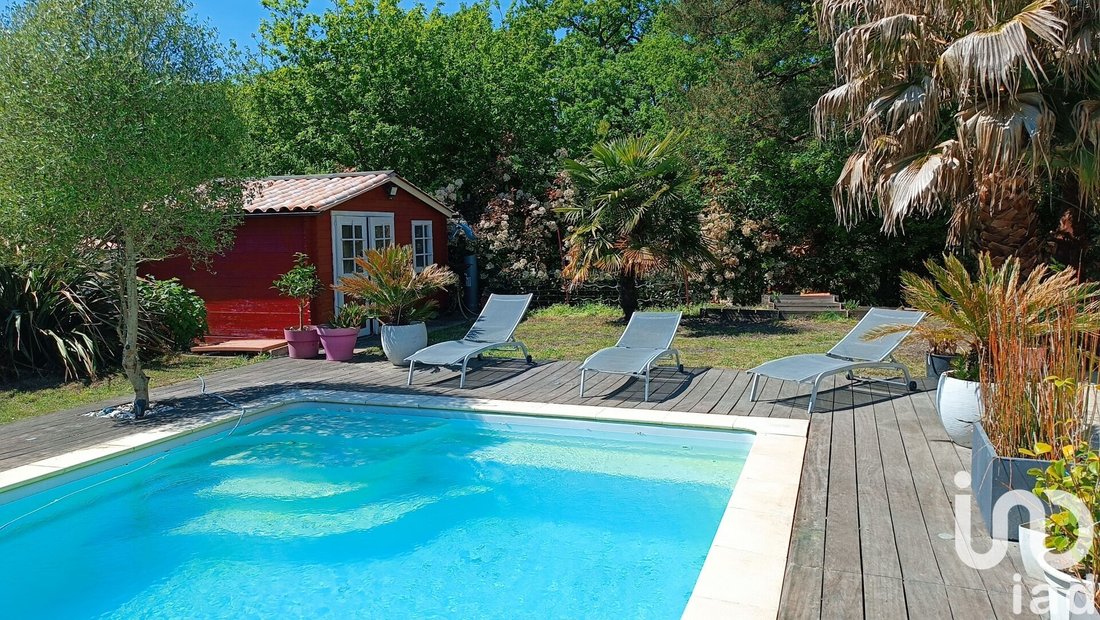 House in Toctoucau, Pessac, France 2 - 18567809