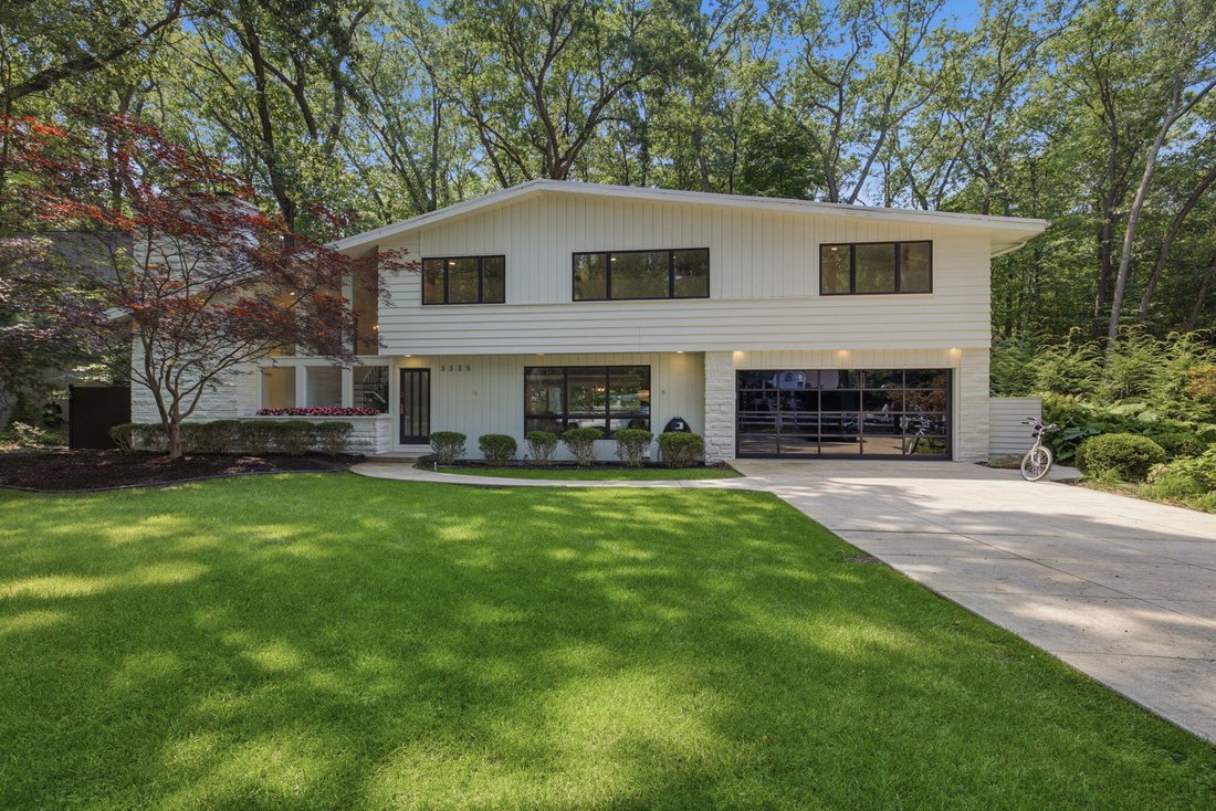 Casa a Beverly Shores, Indiana, Stati Uniti 1 - 18566247