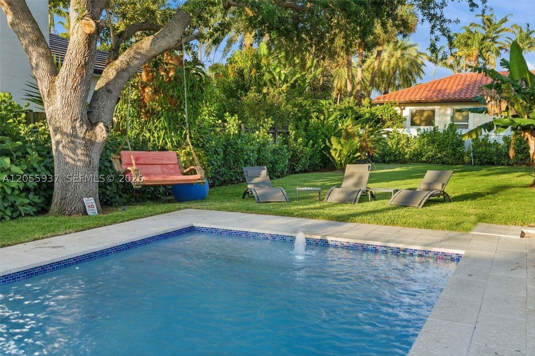 House in Miami, Florida, United States 2 - 18561982