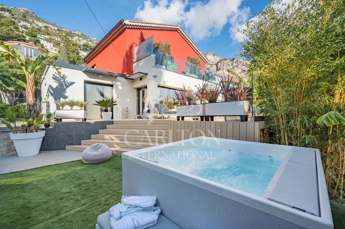 Villa in Èze, Provence-Alpes-Côte d'Azur, France 2 - 18560109
