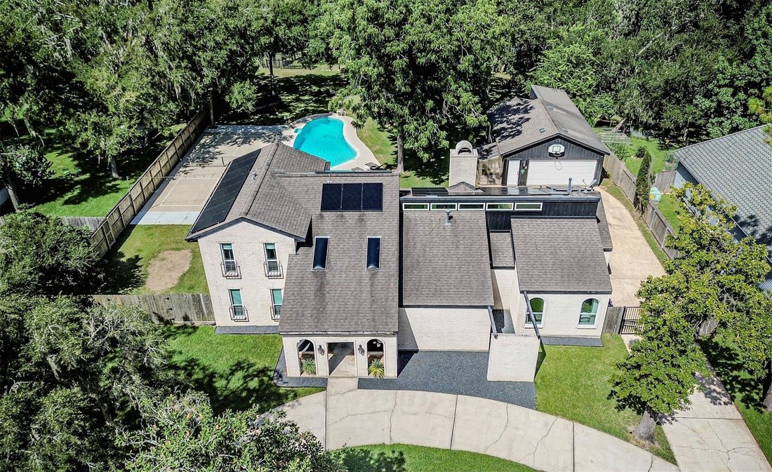 House in Friendswood, Texas, United States 1 - 18563009
