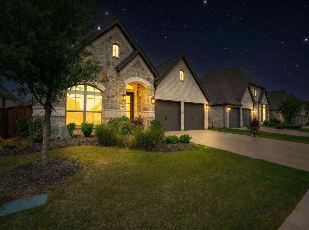 House in Mansfield, Texas, United States 3 - 18559467