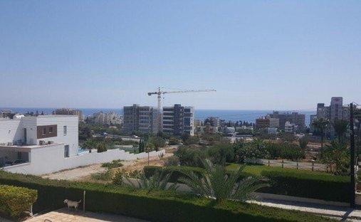 Casa en Agios Tychon, Distrito de Limasol, Chipre 1