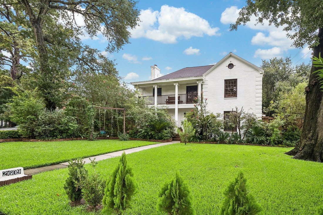 House in Houston, Texas, United States 5 - 18564156