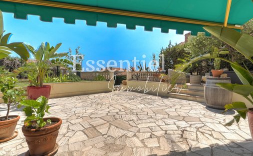 Apartment in Le Port, Villefranche-sur-Mer, France 1