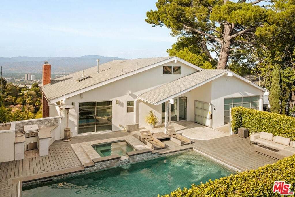 House in Los Angeles, California, United States 1 - 18561204
