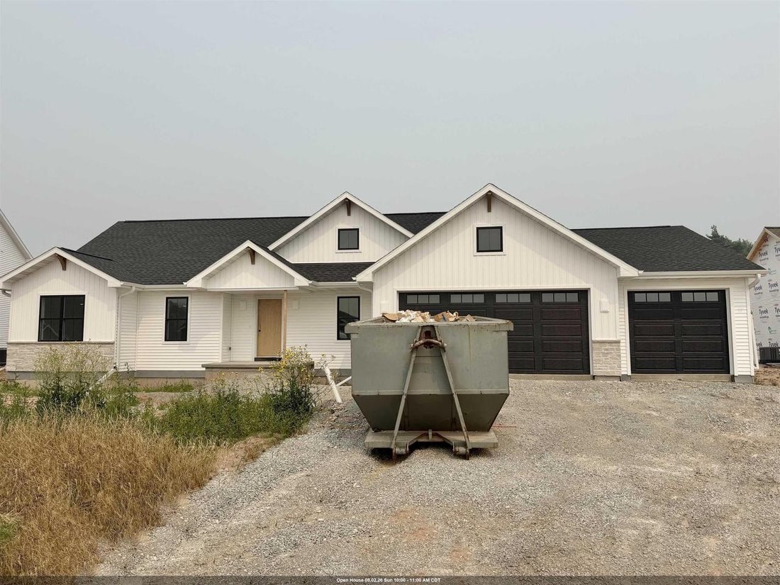 House in Menasha, Wisconsin, United States 1 - 17786388