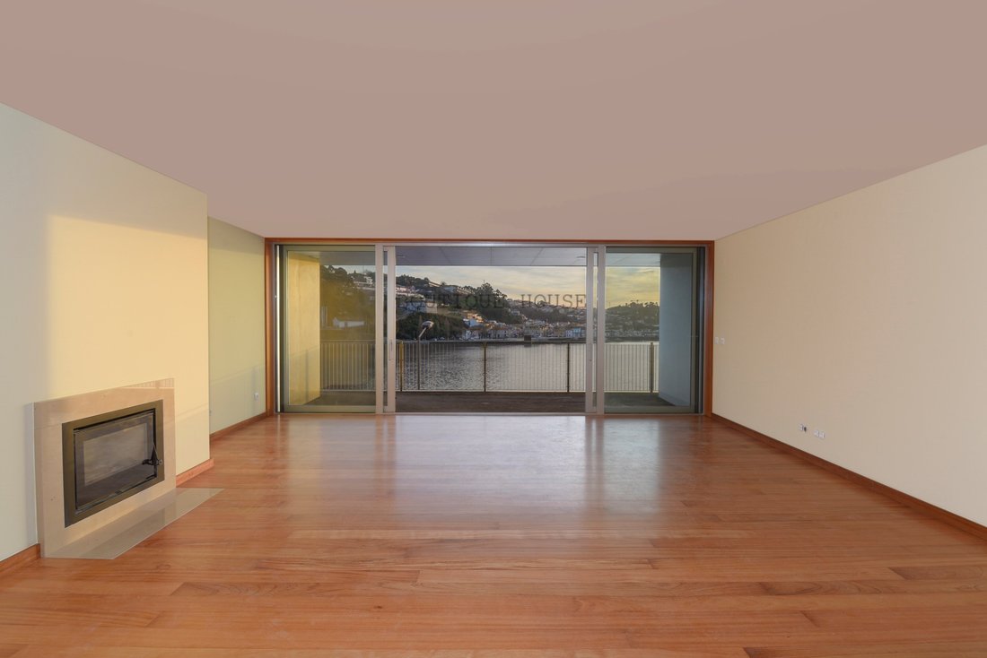 Apartment in Lordelo do Ouro e Massarelos, Porto District, Portugal 4 - 18560057