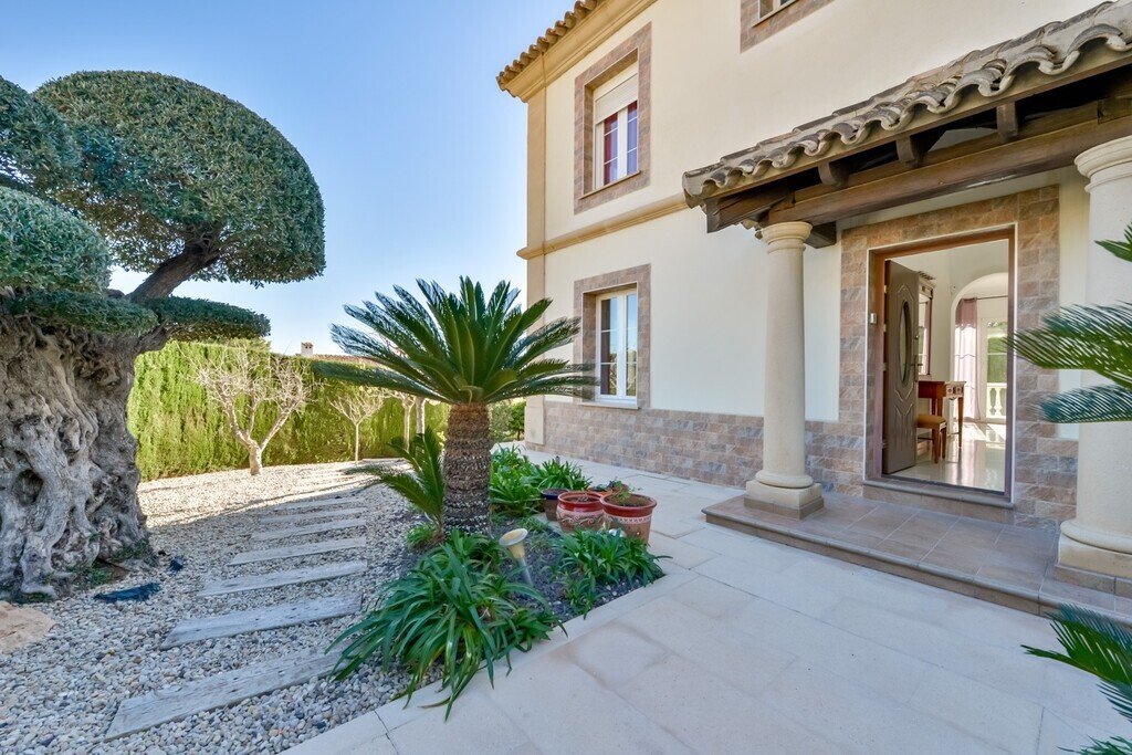 Villa in Finestrat, Valencian Community, Spain 2 - 18563202