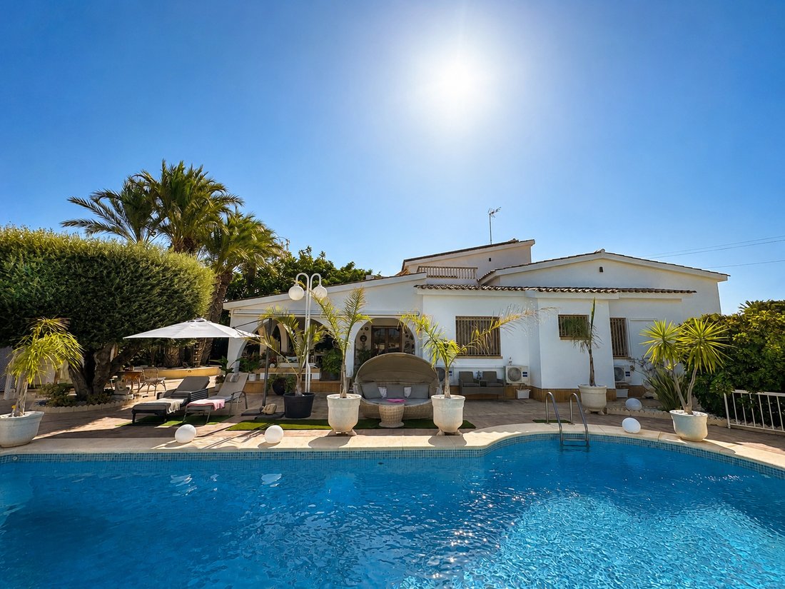 Country House in Elx / Elche, Valencian Community, Spain 1 - 18559854