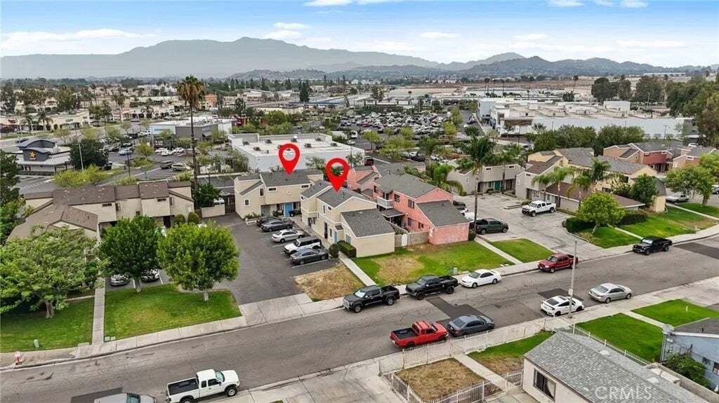 Riverside, California, United States 2 - 18559238
