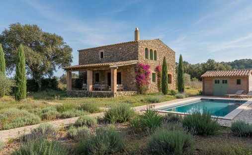 Villa in Cruilles, Monells i Sant Sadurni de l'Heura, Catalonia, Spain 1