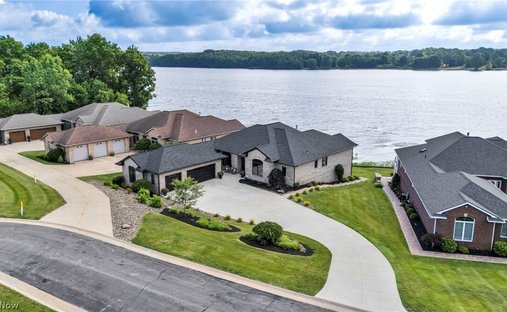 House in Columbiana, Ohio, United States 1