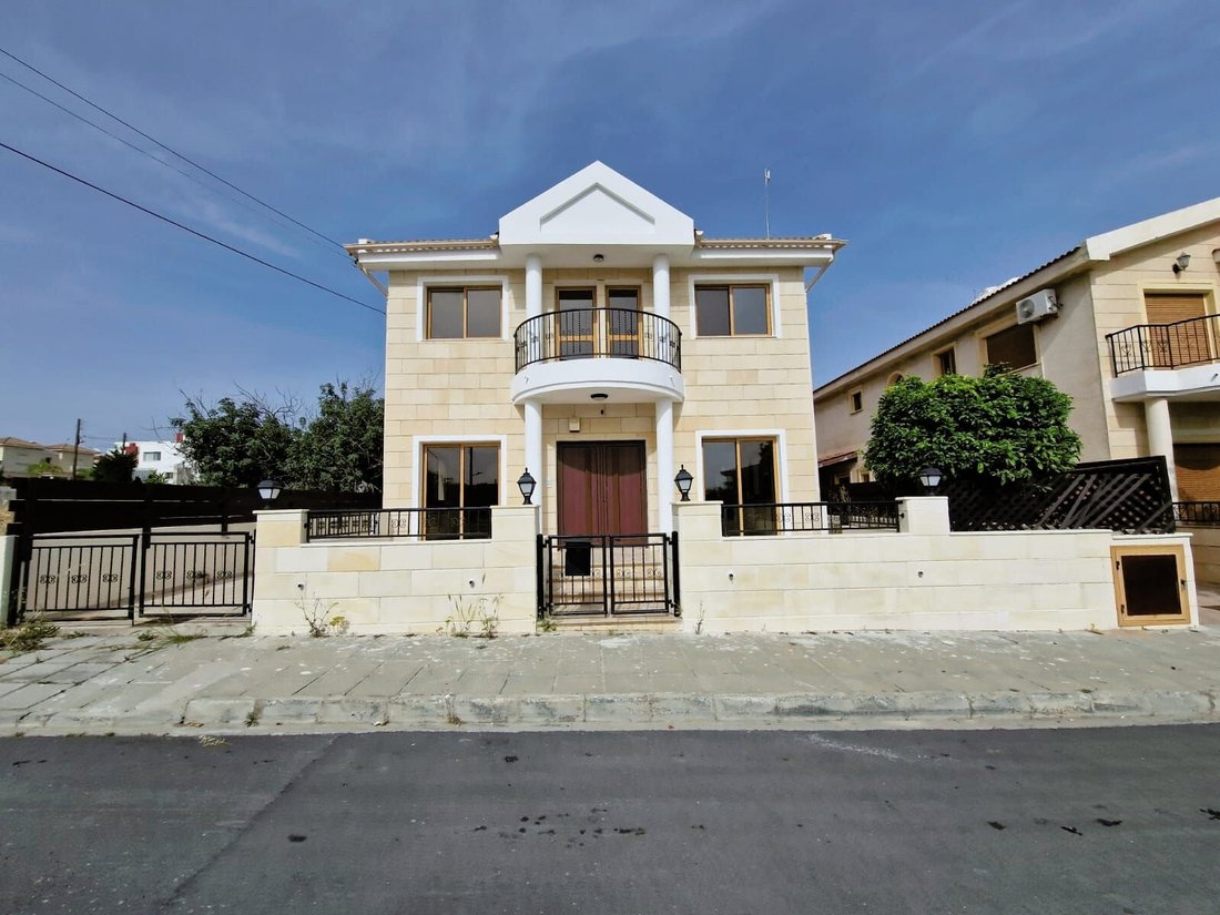 House in Limassol, Limassol, Cyprus 1 - 14404077