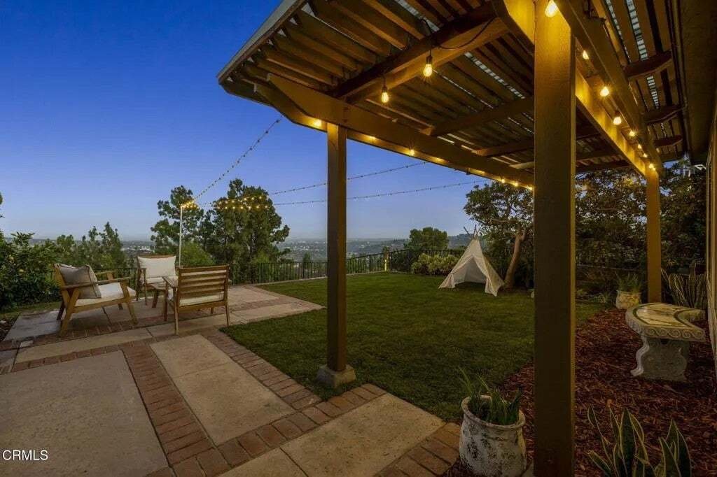 Townhouse in La Cañada Flintridge, California, United States 1 - 18562391