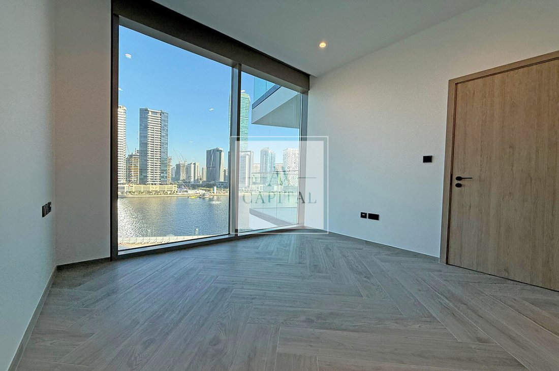 Apartment in Business Bay, Dubai, United Arab Emirates 5 - 18563488