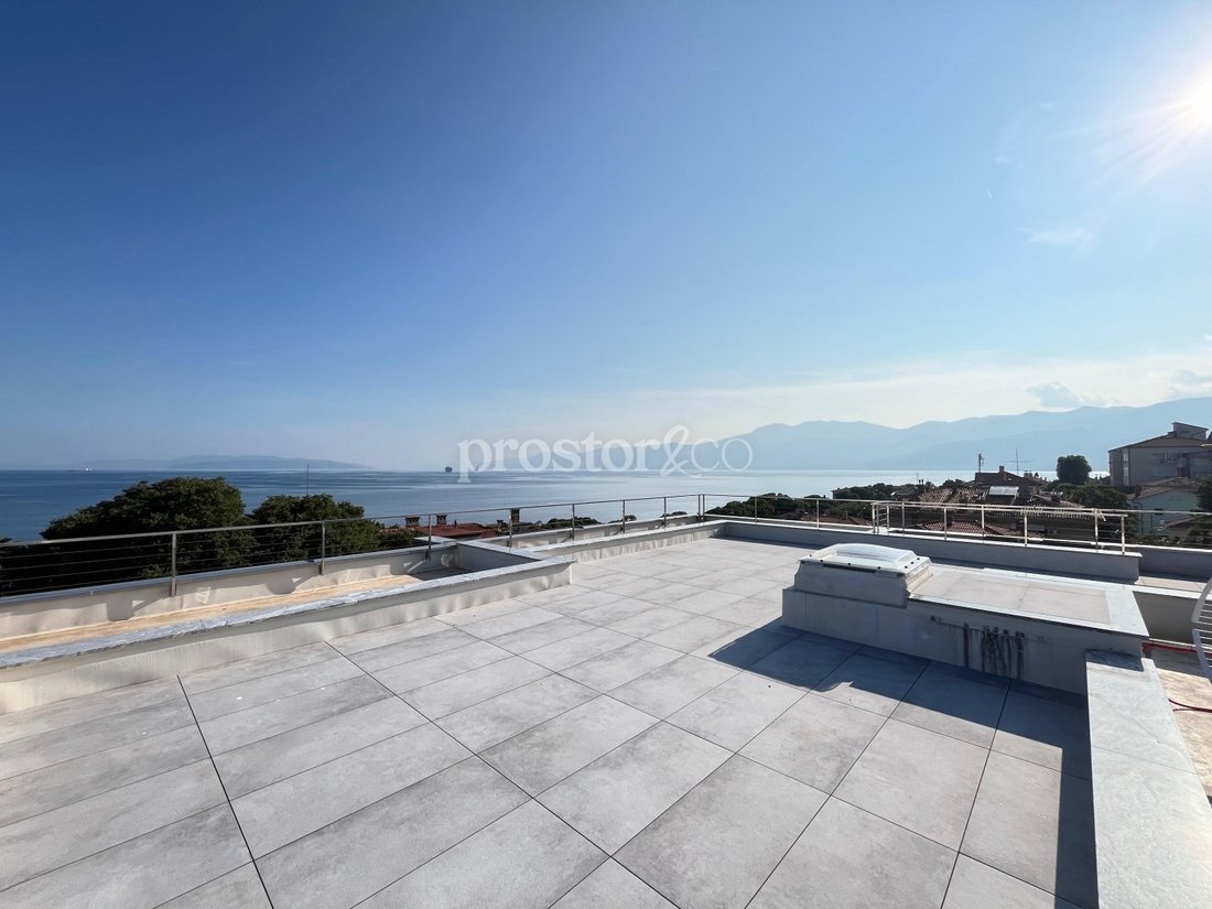 Apartment in Mjesni odbor Kantrida, Grad Rijeka, Primorje-Gorski Kotar County 5 - 18560378