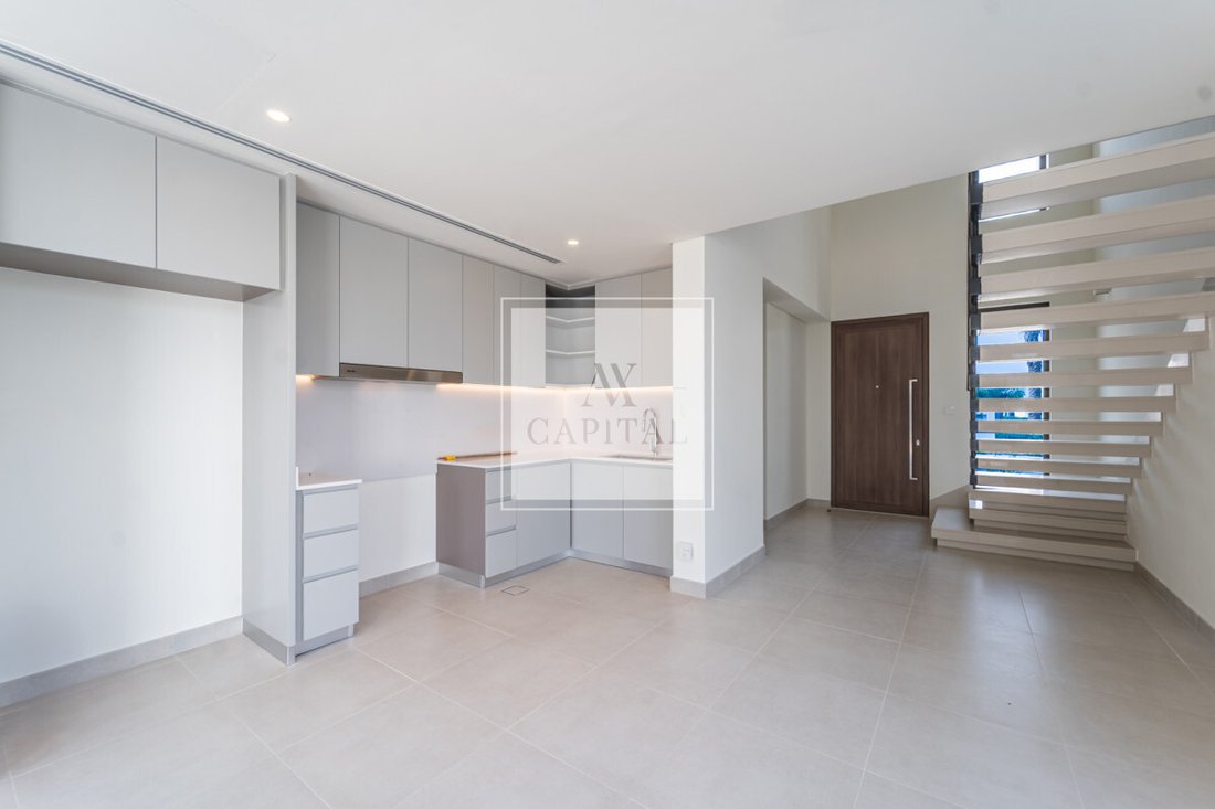 Townhouse in Al Yufrah 1, Al Yufrah, Dubai 2 - 18563611