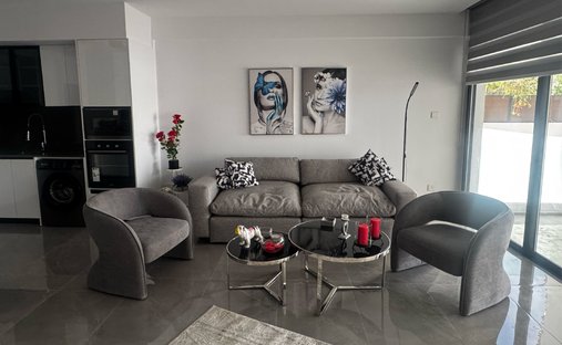 Apartment in Larnaca, Larnaca, Cyprus 1