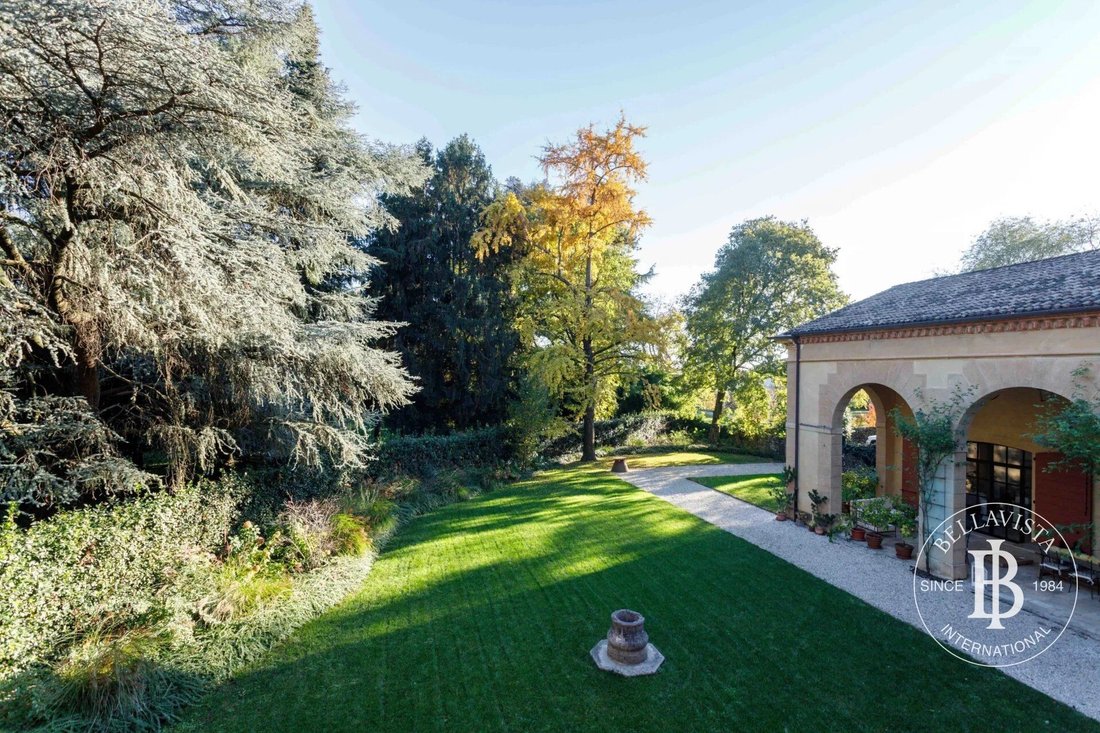 Villa in Bassano del Grappa, Venetien, Italien 1 - 18558329