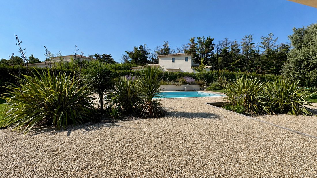 Villa in Plateau de Puyricard-La Trévaresse, Aix-en-Provence, France 2 - 18563791