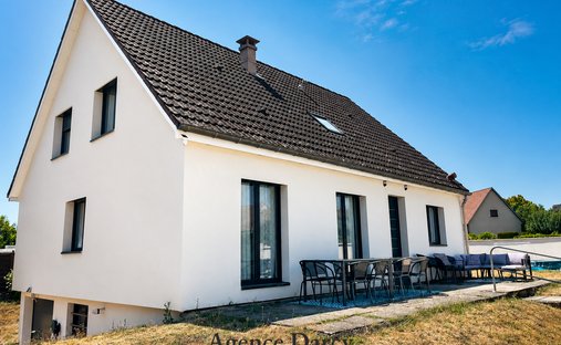 House in Ruffey-les-Echirey, Bourgogne – Franche-Comté, France 1
