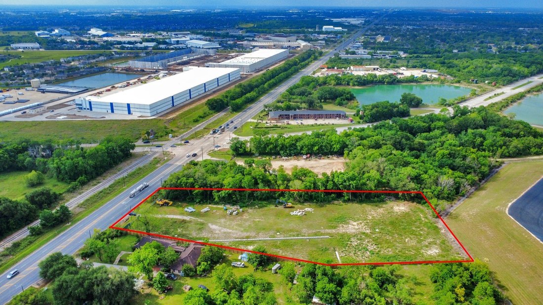 Land in Houston, Texas, United States 1 - 18564163