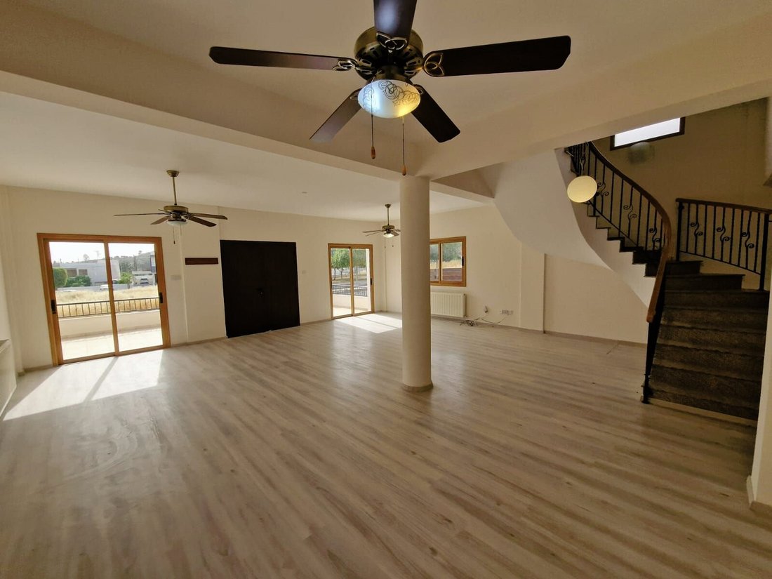 House in Limassol, Limassol, Cyprus 4 - 14404077
