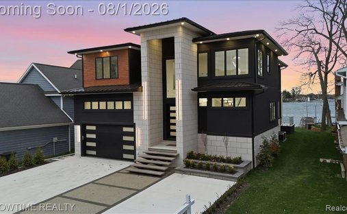 House in Fenton, Michigan, United States 1