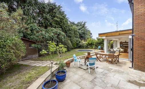 Casa a Charlton Kings, Inghilterra 1