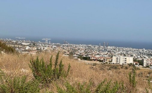 Land in Kato Polemidia, Limassol, Cyprus 1