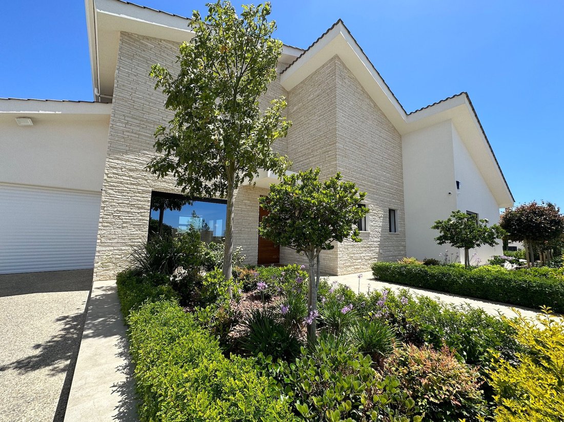 Villa in Souni-Zanakia, Limassol, Cyprus 1 - 14540145