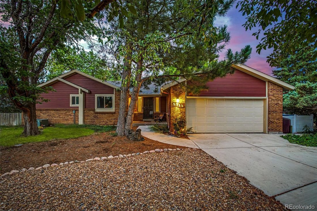 House in Littleton, Colorado, United States 1 - 18558869