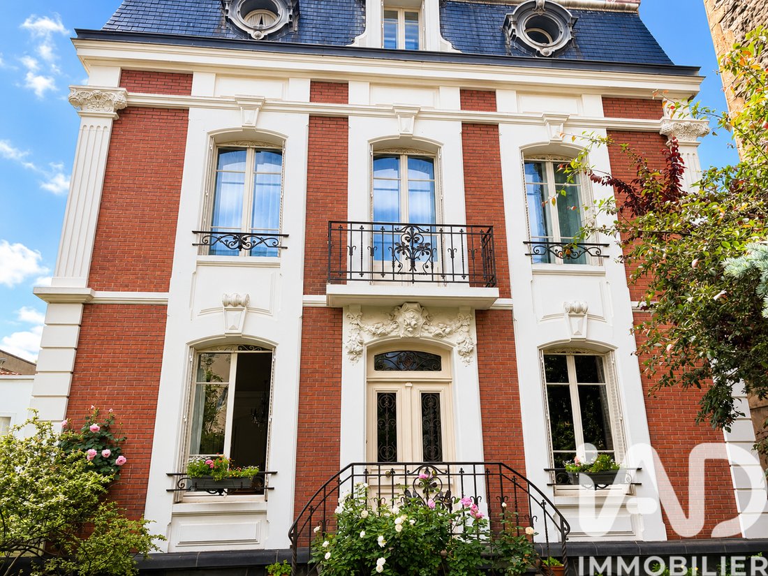 House in Lecoq, Clermont-Ferrand, France 1 - 17958824