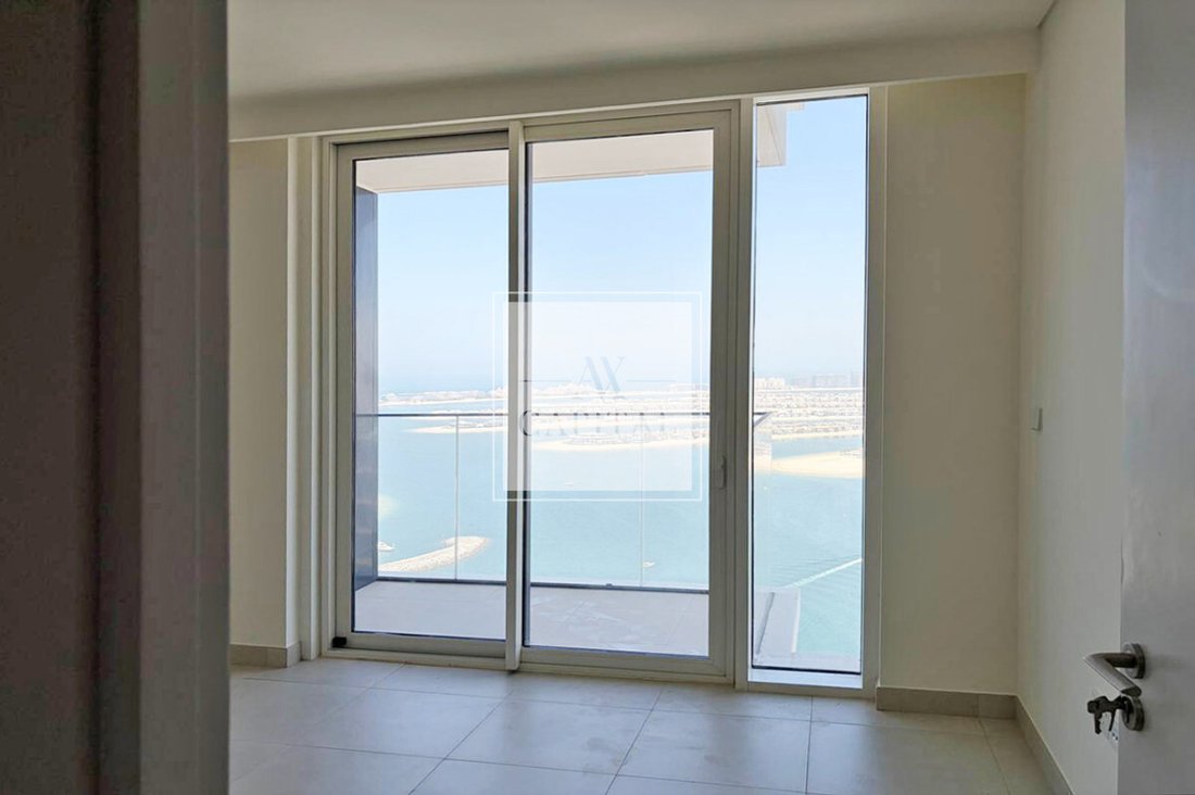 Apartment in Dubai Harbour, Dubai, United Arab Emirates 5 - 18563541